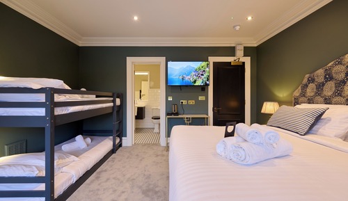 Family Quadruple Room