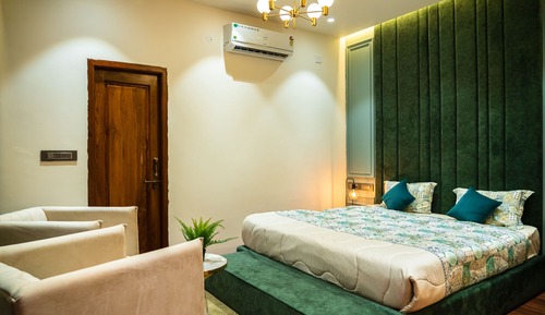 Premium Room