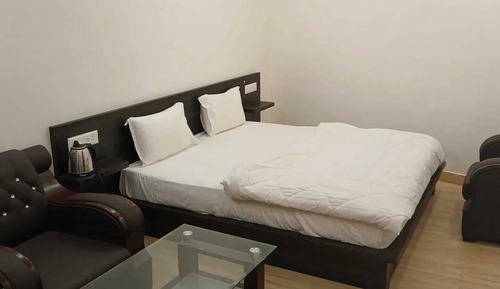 Deluxe Room, Balcony, City View