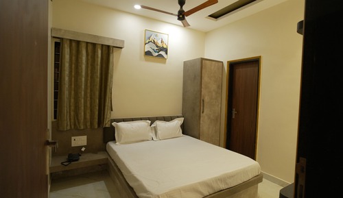 Luxury Room, City View