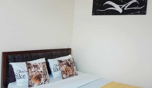 Classic Studio Suite, City View