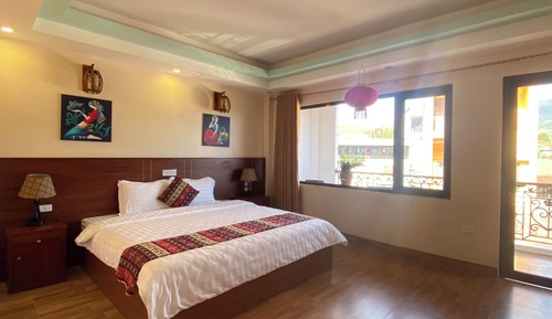 Deluxe Double Room, Garden View