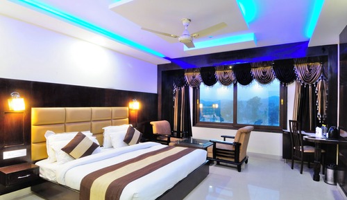 Suite, Balcony