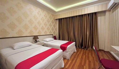 Standard Twin Room