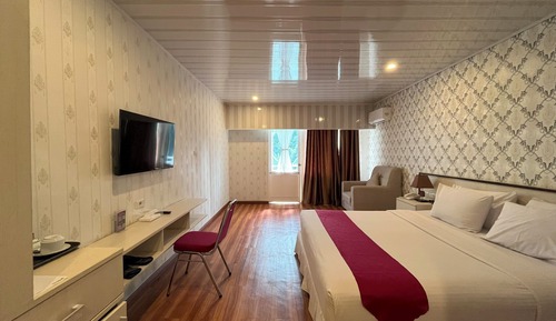 Junior Double Room