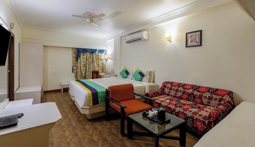 Deluxe Double or Twin Room, 1 Bedroom, Balcony, City View
