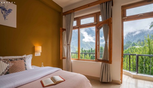 Deluxe Double Room, Balcony, Mountain View