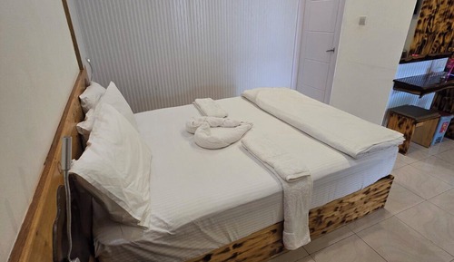 Family Double or Twin Room, Garden View