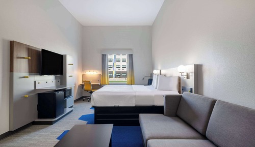 Studio Suite, 1 King Bed, Non Smoking