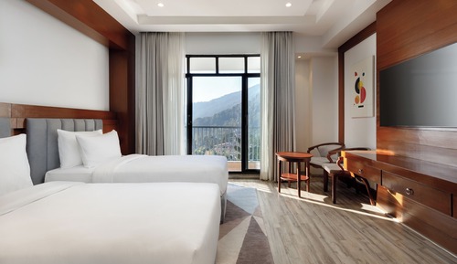 Premium Room, 2 Twin Beds (Shivapuri Hills View)