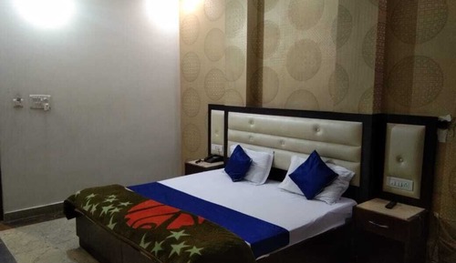 Deluxe Room, Balcony