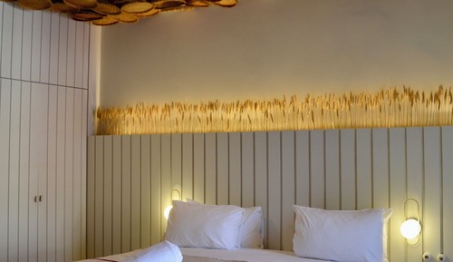 Deluxe Room, Balcony, City View