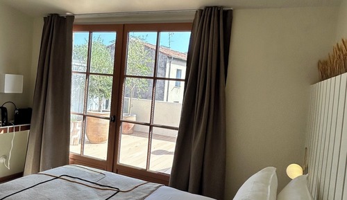 Superior Room, Courtyard View