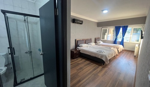 Business Triple Room