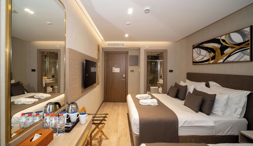 Traditional Triple Room