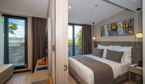 Superior Suite