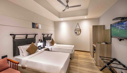 Deluxe Double or Twin Room