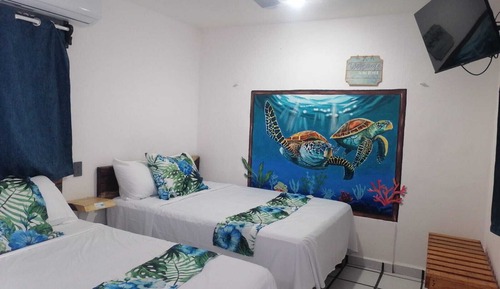 Standard Quadruple Room, Partial Sea View