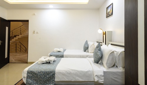 Deluxe Room, City View