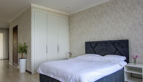 Double Room, Lake View