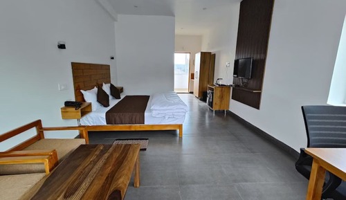 Deluxe Quadruple Room