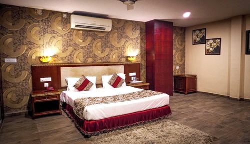Presidential Studio Suite