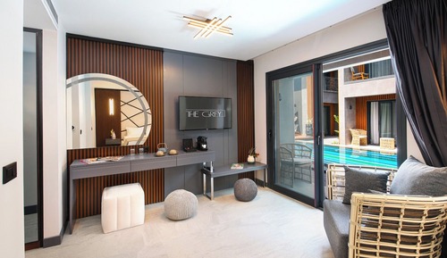 Signature Room