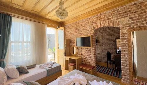 Royal Room