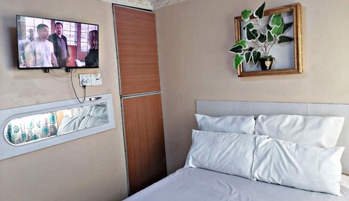 Normal Room