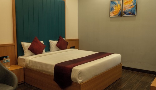 Premium Room, City View