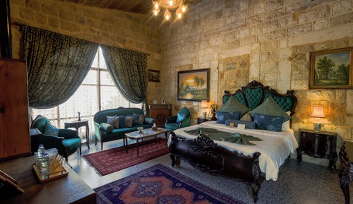 Royal Studio Suite, 1 King Bed, Balcony, Sea View