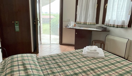 Double or Twin Room, Garden View