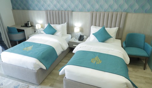 Luxury Twin Room, City View