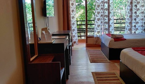 Premium Twin Room