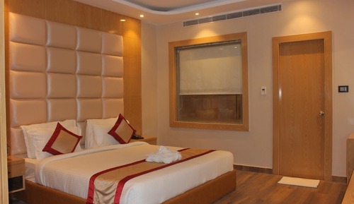 Royal Room