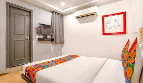 Deluxe Room, City View