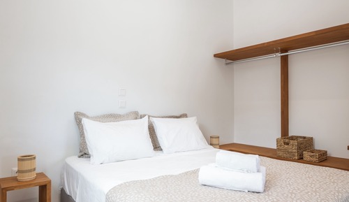 Deluxe Studio Suite, Balcony, Beach View