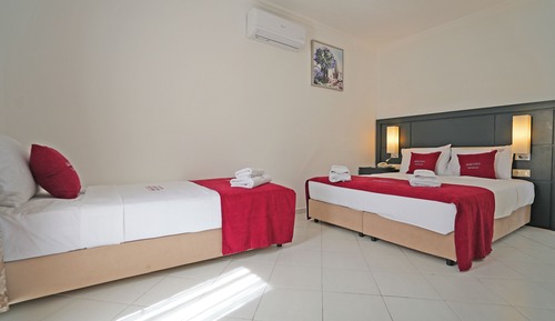 Triple Room, Balcony
