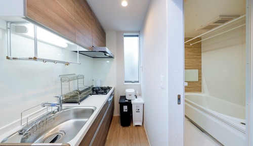 401/Accommodates two-person, Non Smoking