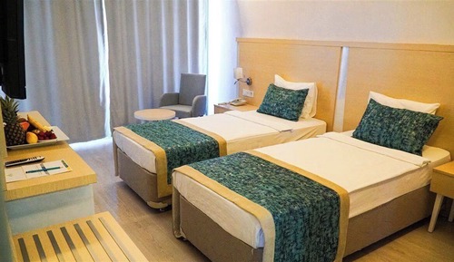 Standard Room, Garden View