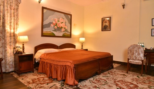 Heritage Suites