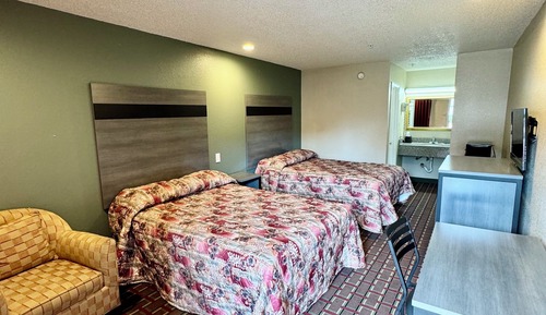 Standard Double Room, 2 Queen Beds, Non Smoking