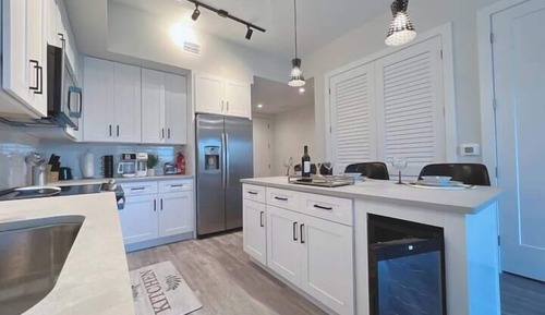 Luxury Apartment, 2 Bedrooms, Accessible, Kitchenette