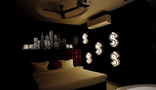 Las Vegas Casino Suite with Jacuzzi