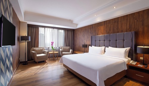Junior Suite, City View