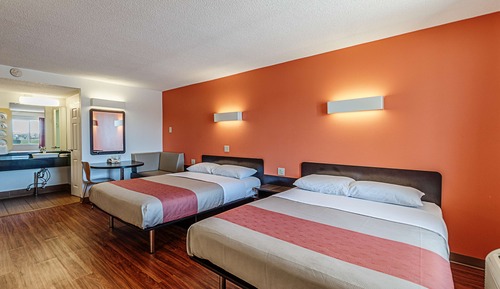 Standard Room, 2 Queen Beds, Non Smoking
