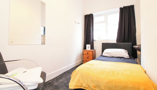 Basic Single Room