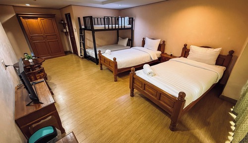 Family Quadruple Room