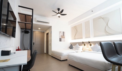 Modern Luxury Studio