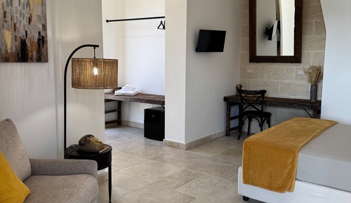 Panoramic Triple Room